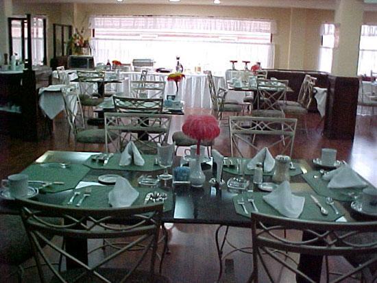 Rose Hotel モンテレー レストラン 写真